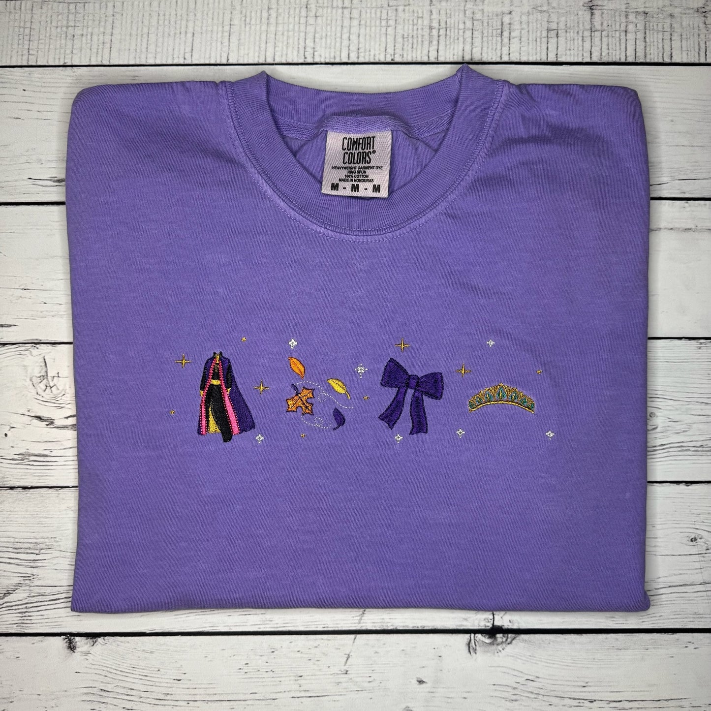 Optimistic Queen Tee